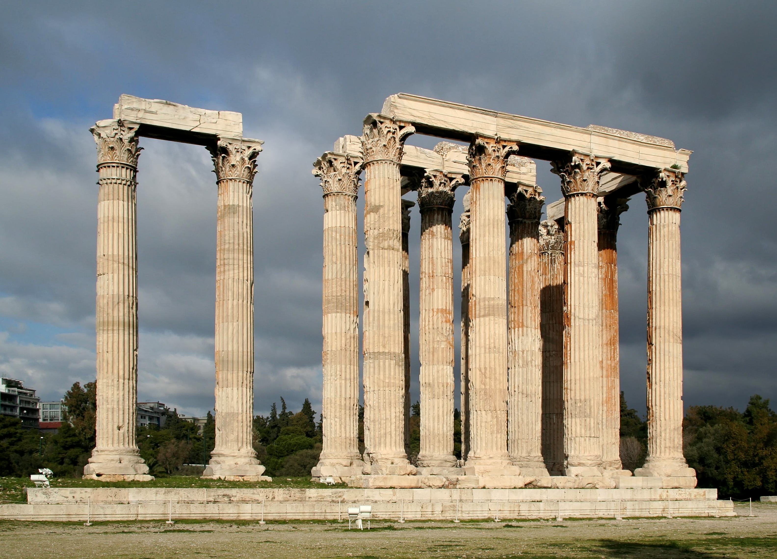 Коринфский ордер. Храм Зевса Олимпийского в Афинах (Олимпион). Источник: wikimedia