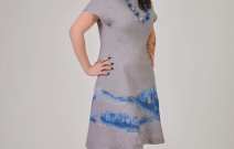 Платье "Ручей" цельноваляное из мериносовой шерсти.
